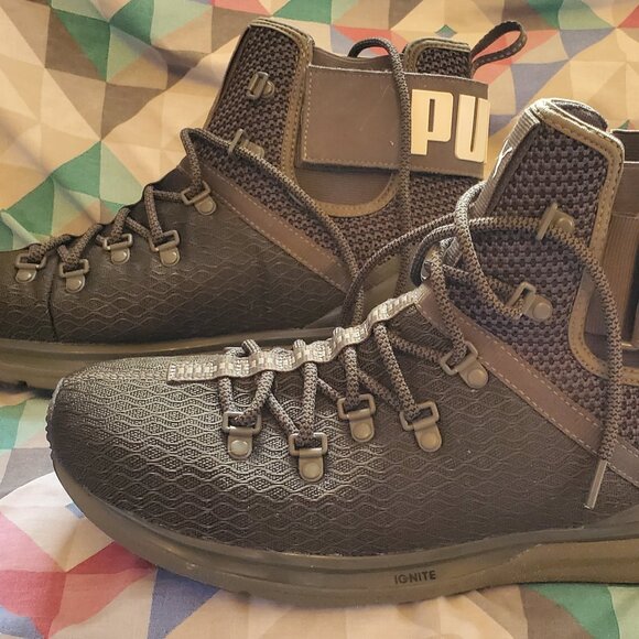 NEW Puma Ignite Limitless Sneaker shoe kicks Basketball Hightops hiking  Sz 10.5 - Picture 1 of 9
